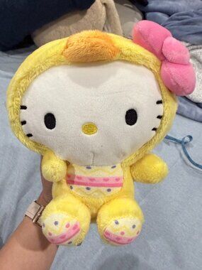 Hello Kitty Easter Chick Plush Series 2 NWT Sanrio Jazwares 8"